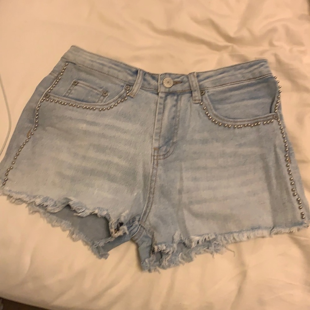 Shorts with metal beads?